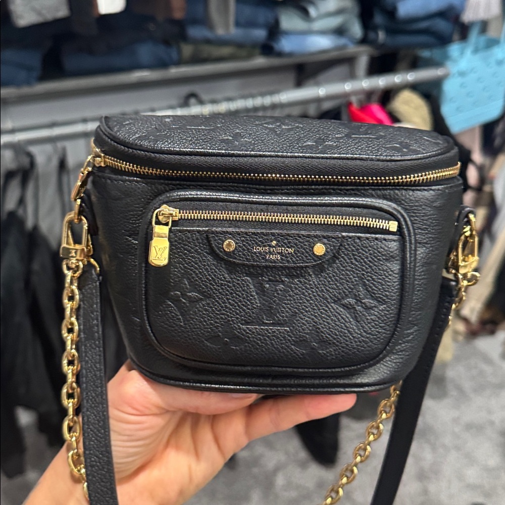 Louis Vuitton bumbag black - Picture 13 of 13